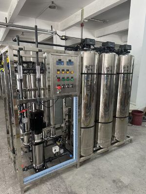 좋은 가격 380V/50Hz 전원 공급 상업 RO 시스템 온라인으로